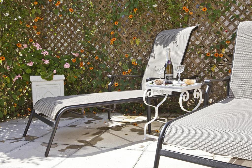 Tiana Guest House Cape Town Exterior photo